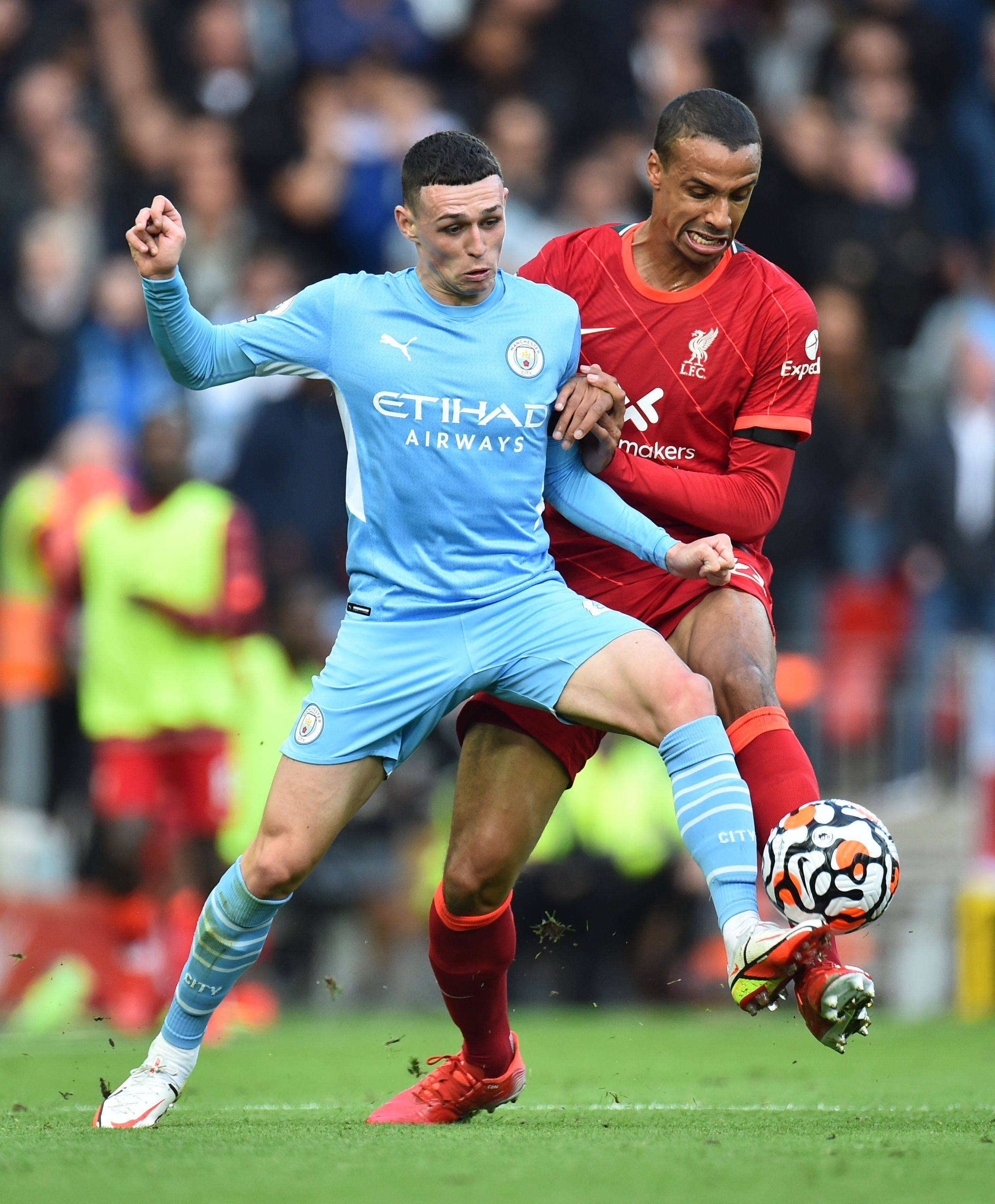 詹姆斯26+7+10无缘今日最佳球员！因为布克24+6+9逆天三分绝杀